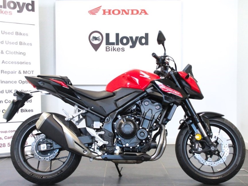 2025 (74) Honda CB500F Hornet