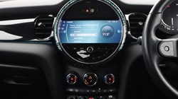 2023 (23) MINI HATCHBACK 1.5 Cooper Classic Premium 5dr Auto 5818281