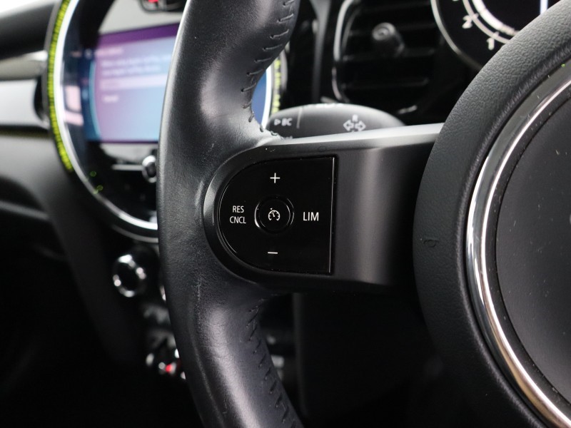 2023 (23) MINI HATCHBACK 1.5 Cooper Classic Premium 5dr Auto 5818270