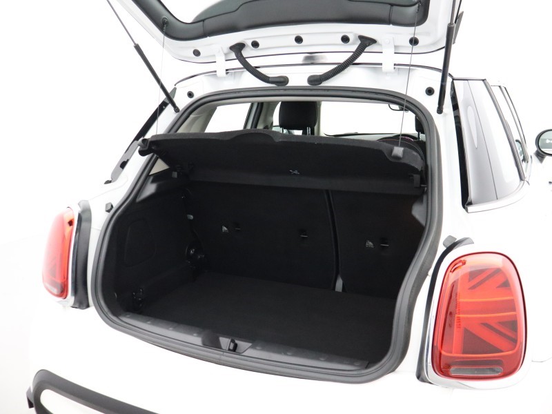 2023 (23) MINI HATCHBACK 1.5 Cooper Classic Premium 5dr Auto 5818237