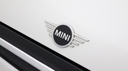 2023 (23) MINI HATCHBACK 1.5 Cooper Classic Premium 5dr Auto 5818242