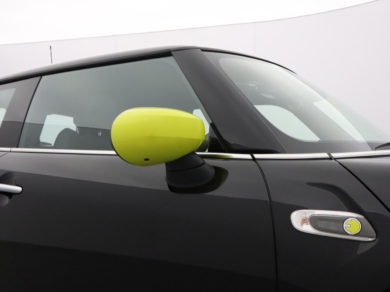 2020 (70) MINI HATCHBACK 135kW Cooper S Level 2 33kWh 3dr Auto 5883885
