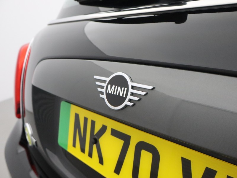 2020 (70) MINI HATCHBACK 135kW Cooper S Level 2 33kWh 3dr Auto 5883875