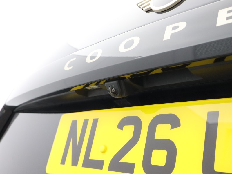 2026 (26) MINI COOPER 2.0 S Exclusive 5dr Auto 5819763