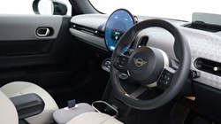 2024 (74) MINI COOPER 1.5 C Exclusive 3dr Auto 5930543