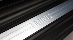 2024 (74) MINI COOPER 1.5 C Exclusive 3dr Auto 5930545