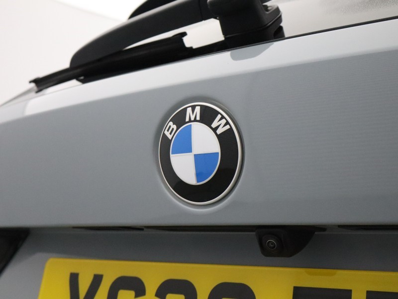 2026 (26) BMW 3 SERIES 320i M Sport 5dr Step Auto 5924814