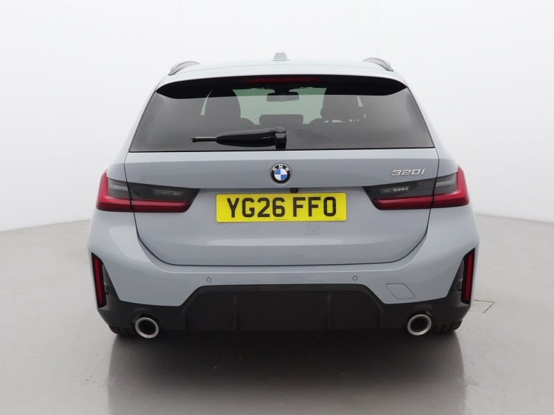 2026 (26) BMW 3 SERIES 320i M Sport 5dr Step Auto 5924807