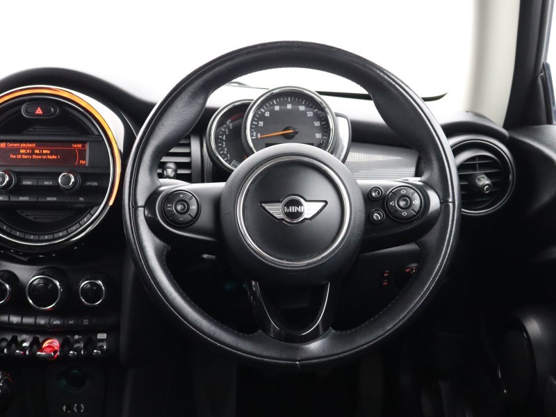 2017 (67) MINI HATCHBACK 1.5 Cooper 3dr 5860392