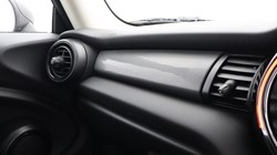 2017 (67) MINI HATCHBACK 1.5 Cooper 3dr 5860372