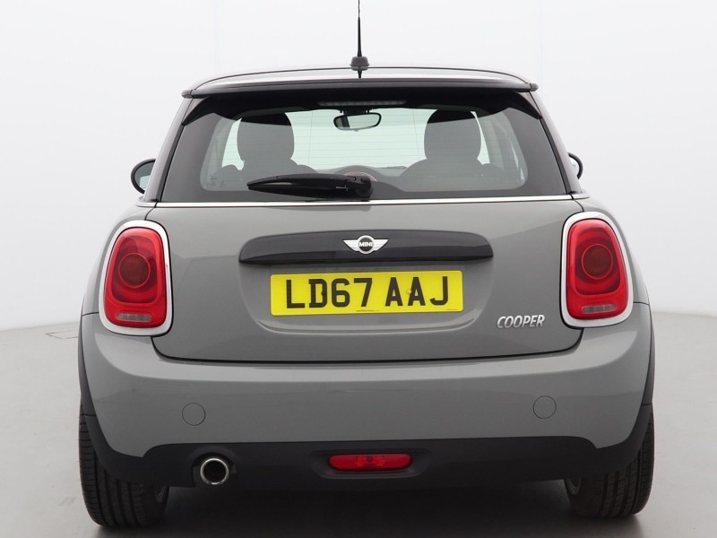 2017 (67) MINI HATCHBACK 1.5 Cooper 3dr 5860343