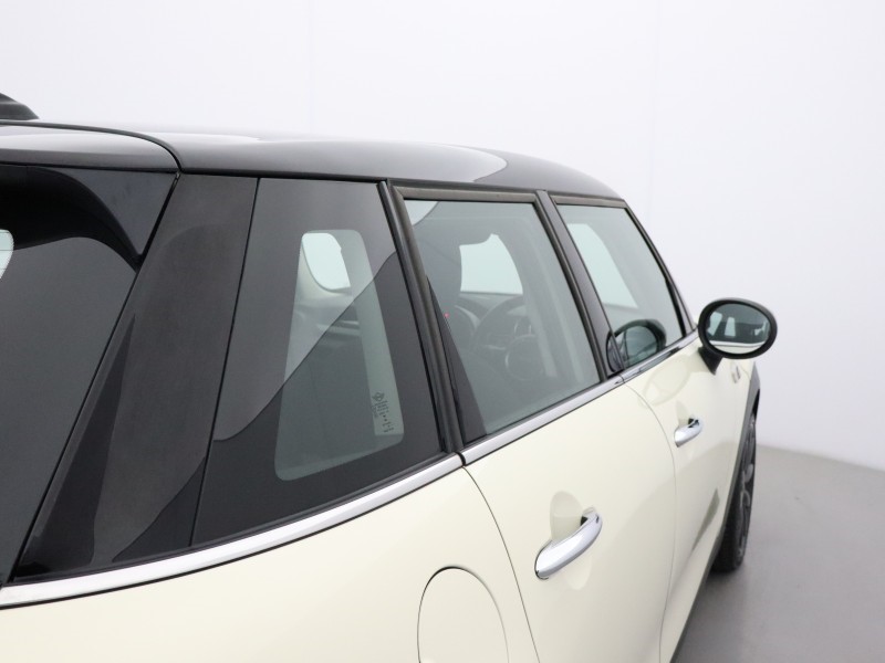 2019 (69) MINI HATCHBACK 1.5 Cooper Classic II 5dr 5833029