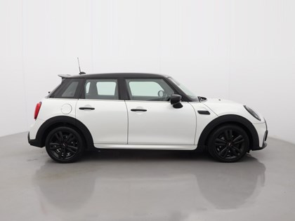 2023 (73) MINI COOPER 1.5 C Sport 5dr Auto
