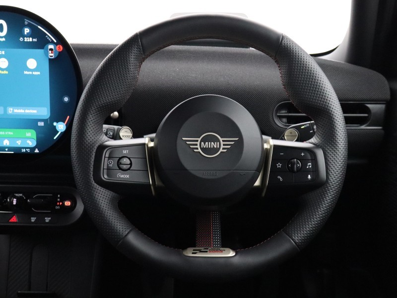 2024 (74) MINI COOPER 2.0 S Sport 5dr Auto 5924470