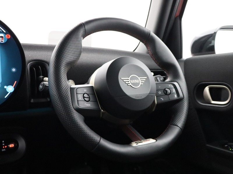 2024 (74) MINI COOPER 2.0 S Sport 5dr Auto 5924469