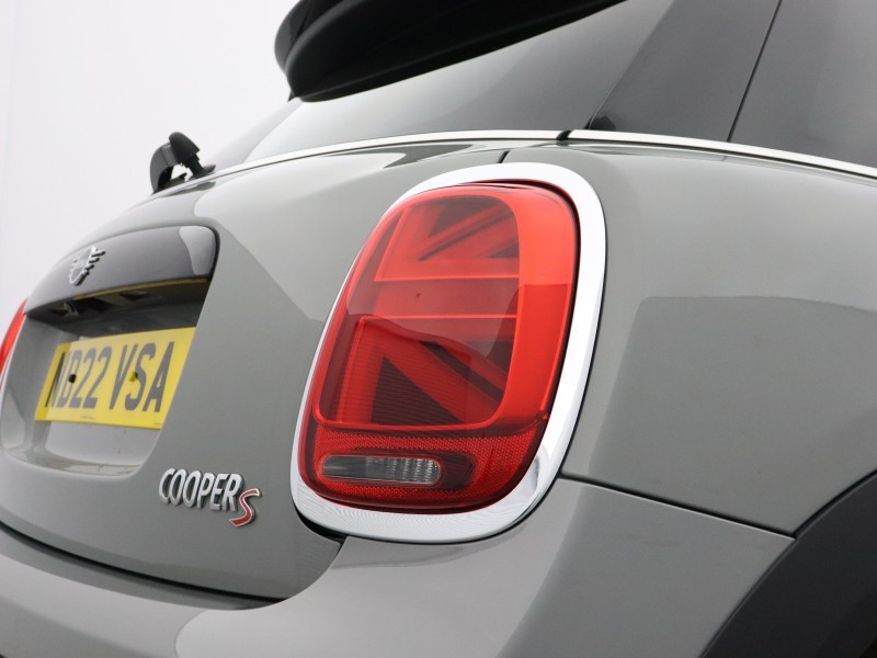 2022 (22) MINI HATCHBACK 2.0 Cooper S Exclusive 5dr 5885268