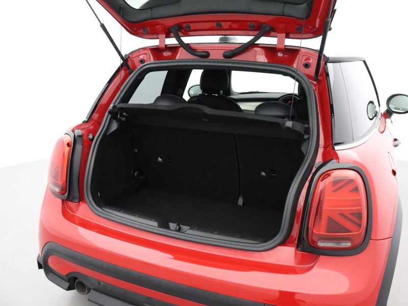 2022 (72) MINI HATCHBACK 1.5 Cooper Exclusive 3dr Auto 5921884