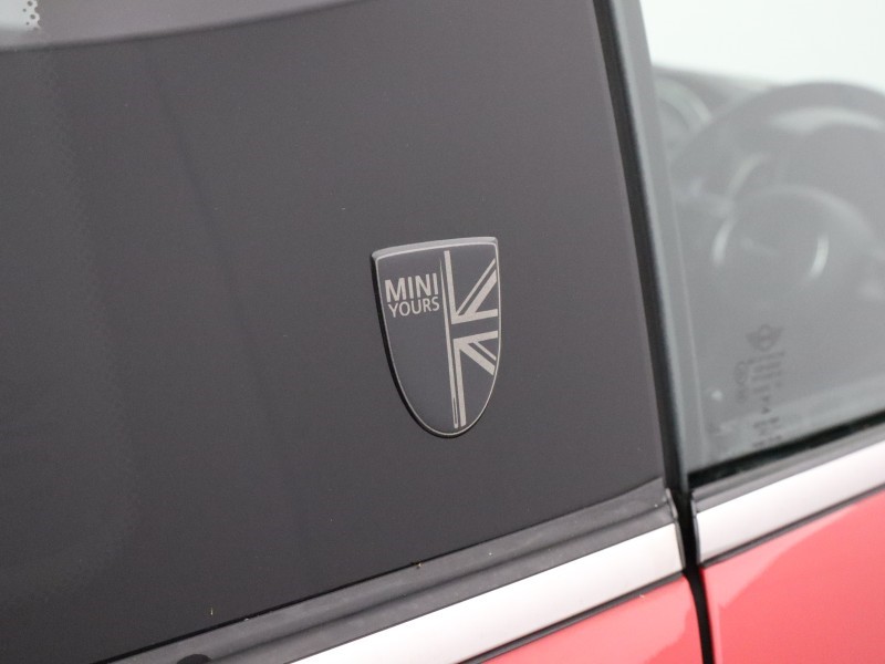 2022 (72) MINI HATCHBACK 1.5 Cooper Exclusive 3dr Auto 5921892