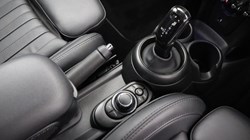 2022 (72) MINI HATCHBACK 1.5 Cooper Exclusive 3dr Auto 5921900