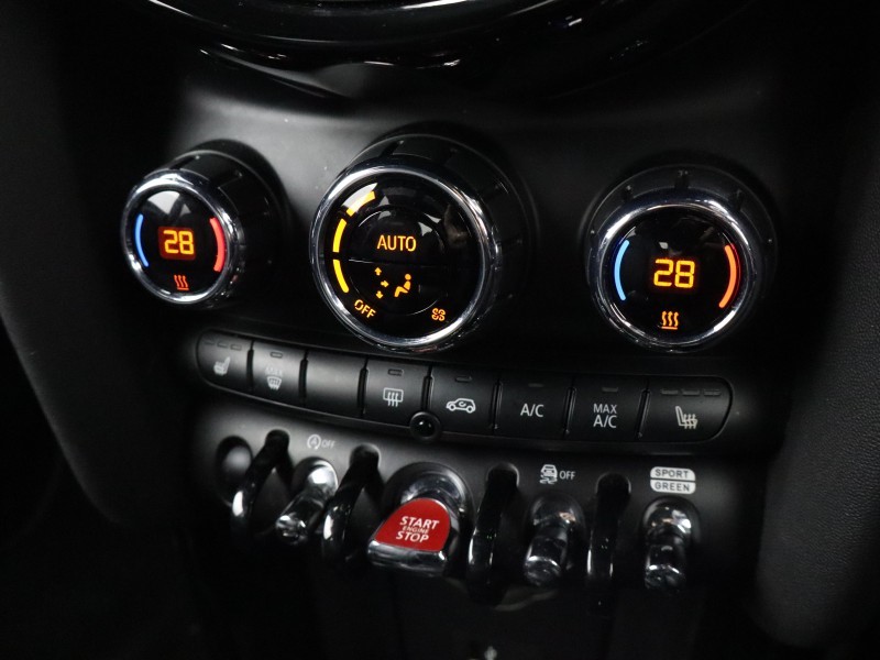 2022 (72) MINI HATCHBACK 1.5 Cooper Exclusive 3dr Auto 5921920
