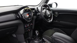 2020 (70) MINI HATCHBACK 1.5 Cooper Sport II 3dr Auto 5889631