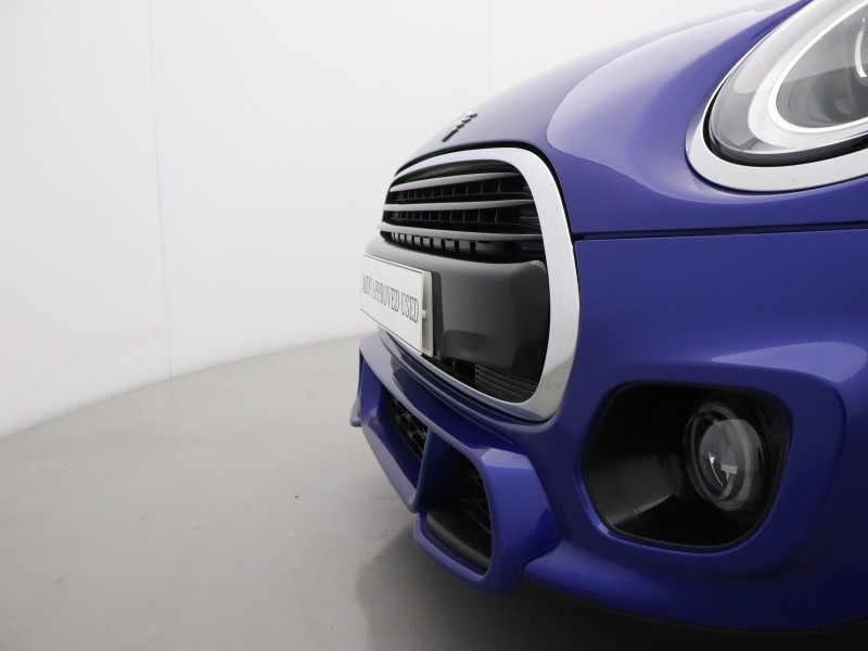 2020 (70) MINI HATCHBACK 1.5 Cooper Sport II 3dr Auto 5889589