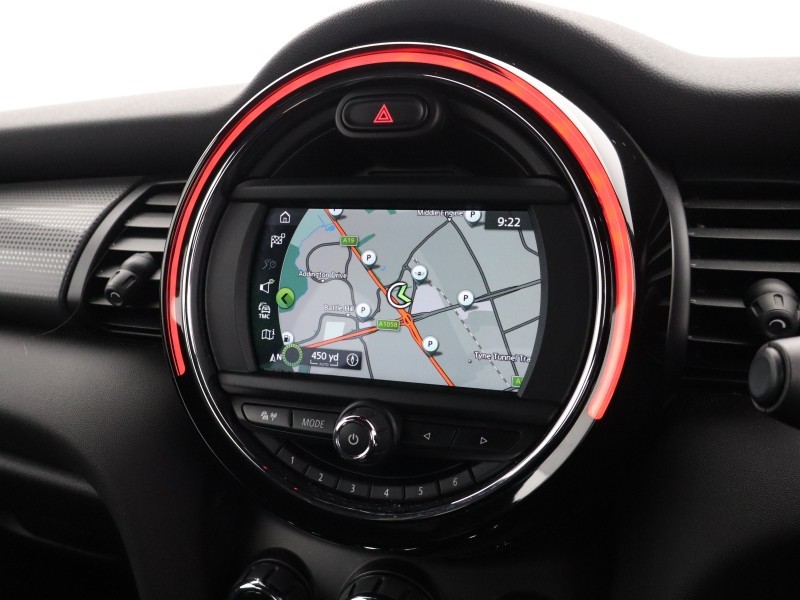 2020 (70) MINI HATCHBACK 1.5 Cooper Sport II 3dr Auto 5889604
