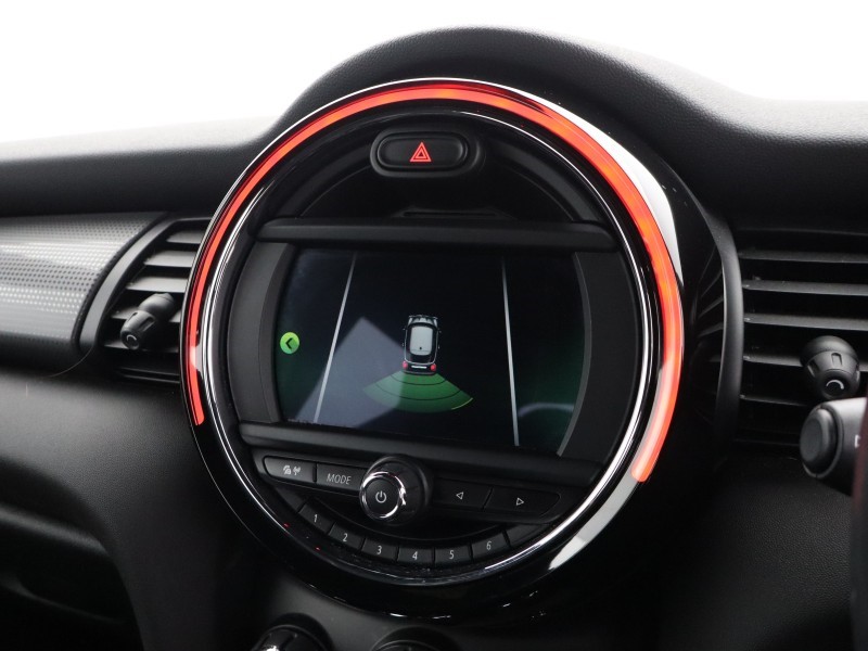 2020 (70) MINI HATCHBACK 1.5 Cooper Sport II 3dr Auto 5889606
