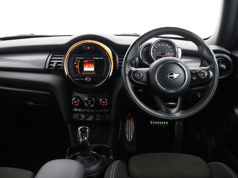 2020 (70) MINI HATCHBACK 1.5 Cooper Sport II 3dr Auto 5889626