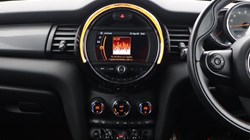 2020 (70) MINI HATCHBACK 1.5 Cooper Sport II 3dr Auto 5889625