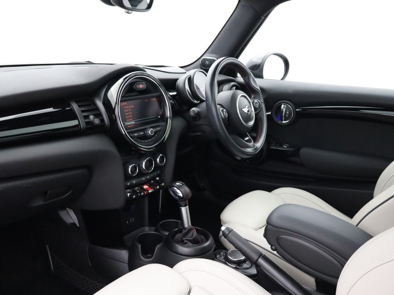 2018 (18) MINI HATCHBACK 2.0 Cooper S 3dr Auto 5965142