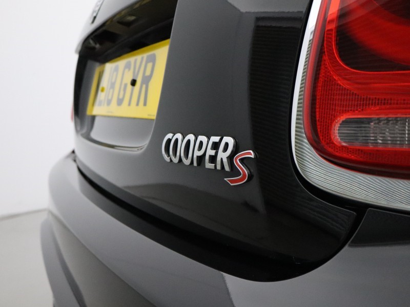 2018 (18) MINI HATCHBACK 2.0 Cooper S 3dr Auto 5965091