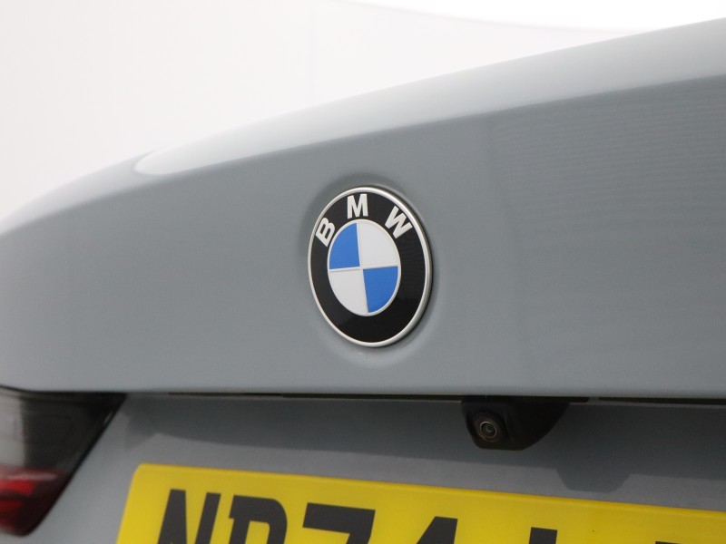 2024 (74) BMW 3 SERIES 320i M Sport 4dr Step Auto 5863566