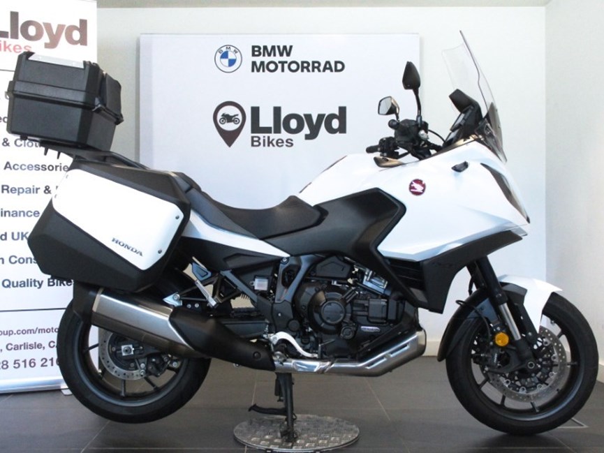 2023 (73) Honda NT1100 DCT Edition
