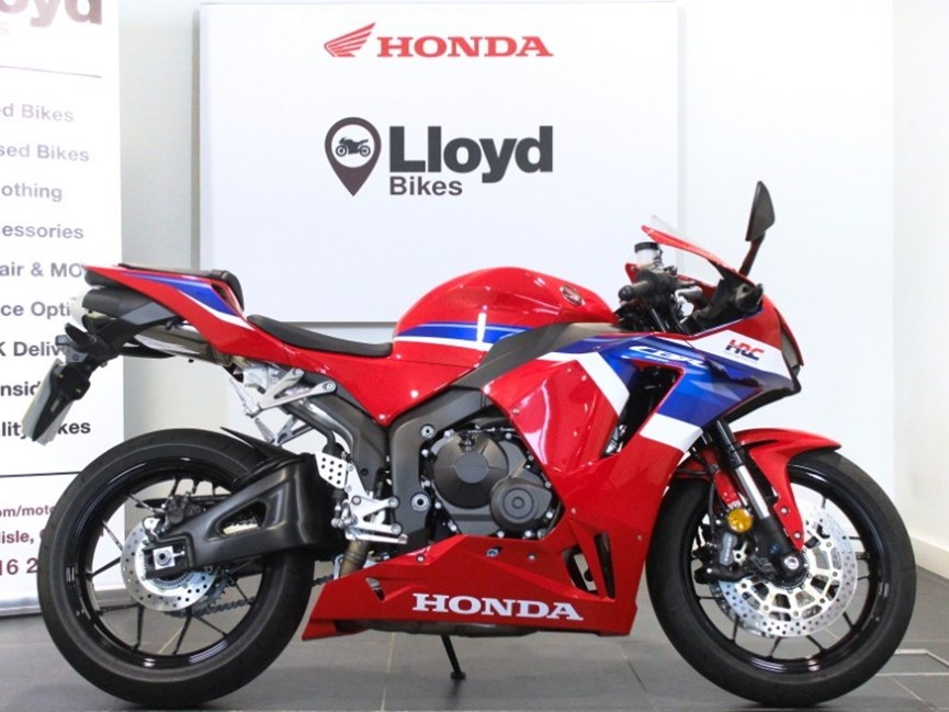2025 (25) Honda CBR600RR