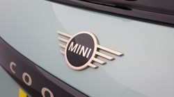 2025 (25) MINI COOPER 2.0 S Exclusive 3dr Auto 5887183