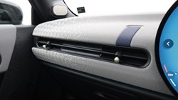 2025 (25) MINI COOPER 2.0 S Exclusive 3dr Auto 5887208