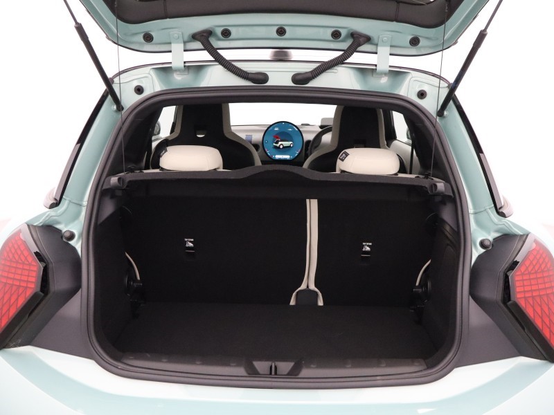 2025 (25) MINI COOPER 2.0 S Exclusive 3dr Auto 5887185