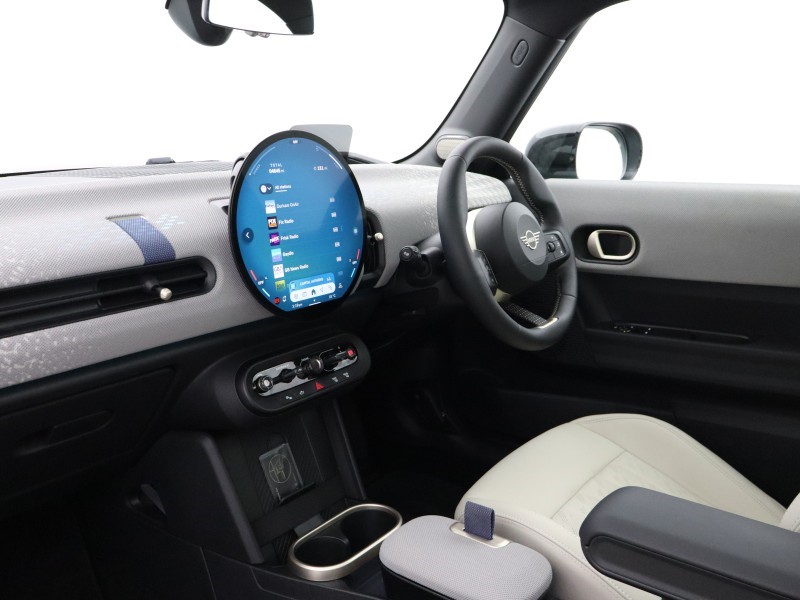 2025 (25) MINI COOPER 2.0 S Exclusive 3dr Auto 5887187