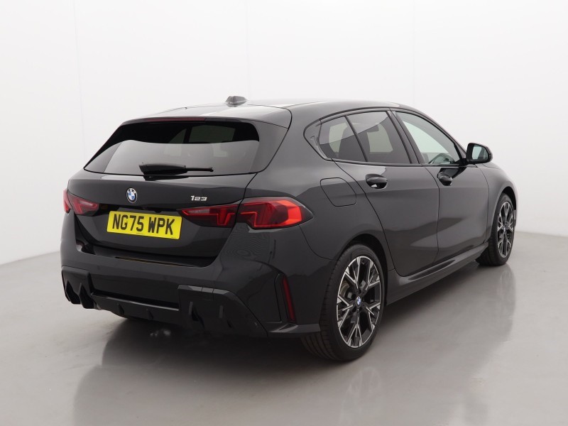2025 (75) BMW 1 SERIES 123 xDrive M Sport 5dr Step Auto 5886293