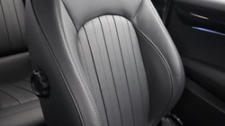 2023 (72) MINI HATCHBACK 1.5 Cooper Exclusive 3dr Auto 5891189