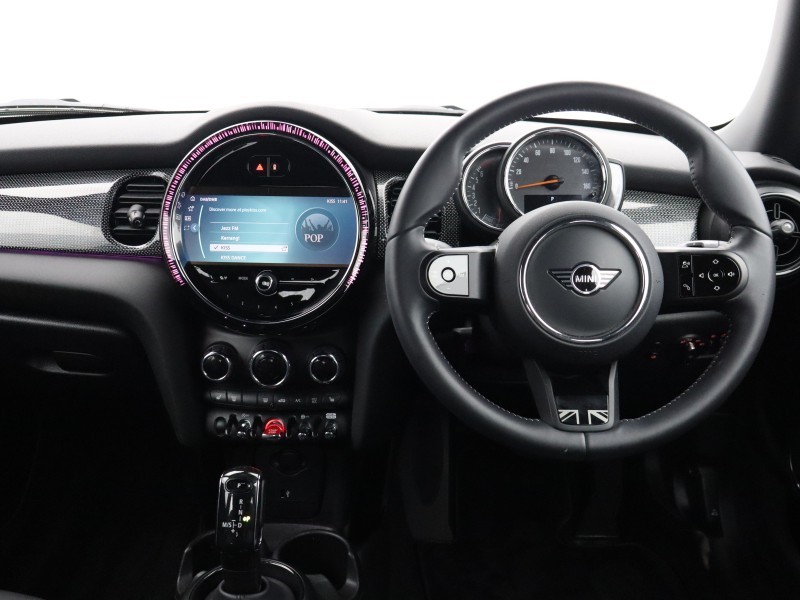 2023 (72) MINI HATCHBACK 1.5 Cooper Exclusive 3dr Auto 5891196