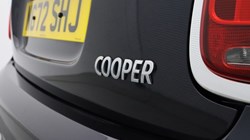 2023 (72) MINI HATCHBACK 1.5 Cooper Exclusive 3dr Auto 5891153