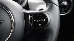 2023 (72) MINI HATCHBACK 1.5 Cooper Exclusive 3dr Auto 5891201