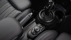 2023 (72) MINI HATCHBACK 1.5 Cooper Exclusive 3dr Auto 5891172