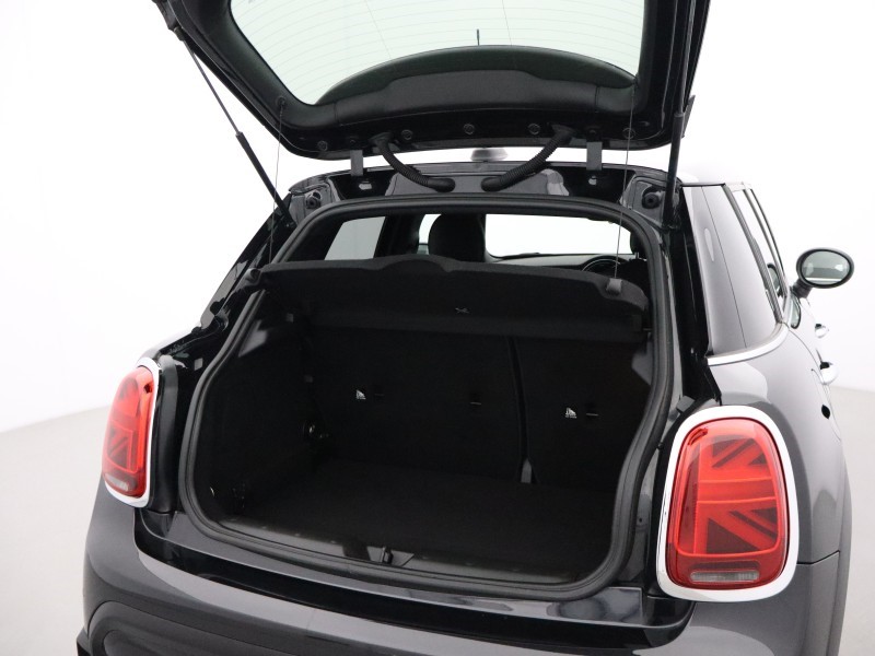 2023 (73) MINI HATCHBACK 1.5 Cooper Exclusive Premium 5dr Auto 5908758