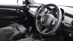 2023 (73) MINI HATCHBACK 1.5 Cooper Exclusive Premium 5dr Auto 5908766