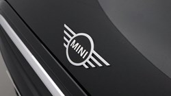 2023 (73) MINI HATCHBACK 1.5 Cooper Exclusive Premium 5dr Auto 5908762