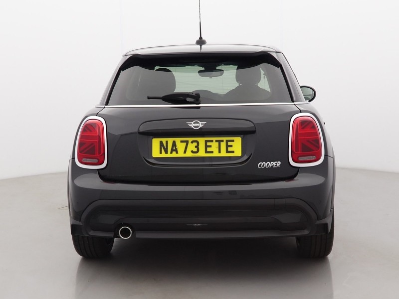 2023 (73) MINI HATCHBACK 1.5 Cooper Exclusive Premium 5dr Auto 5908747