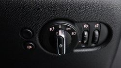 2023 (73) MINI HATCHBACK 1.5 Cooper Exclusive Premium 5dr Auto 5908771